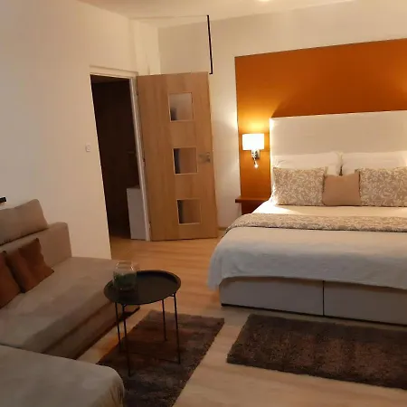 Hanka Apartment
